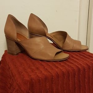 1 State Gretta Sandal